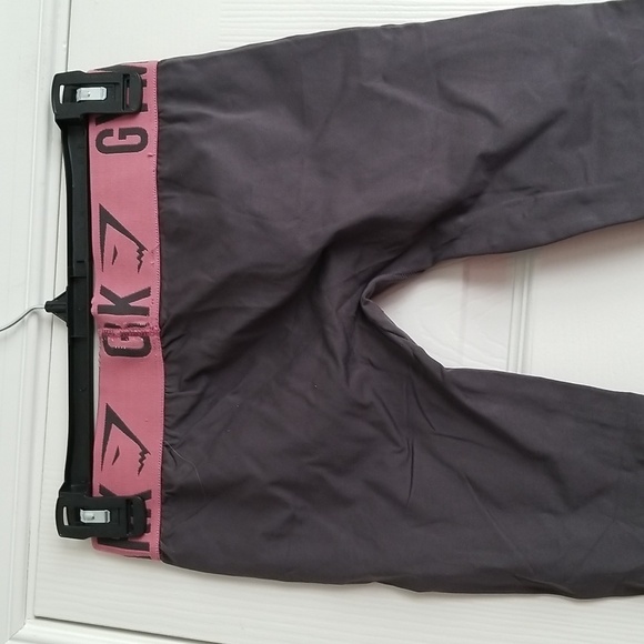 Gymshark Women's Leggings - Picture 8 of 12